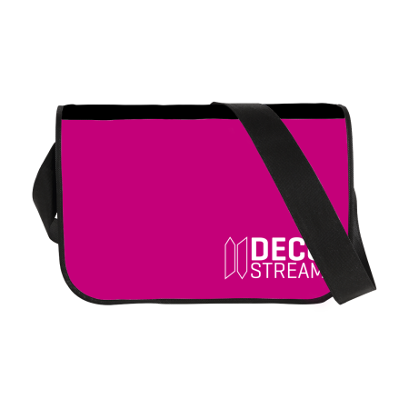 Cross body bag with one long strap. The bag can be personalised with a logo and design on Helloprint.