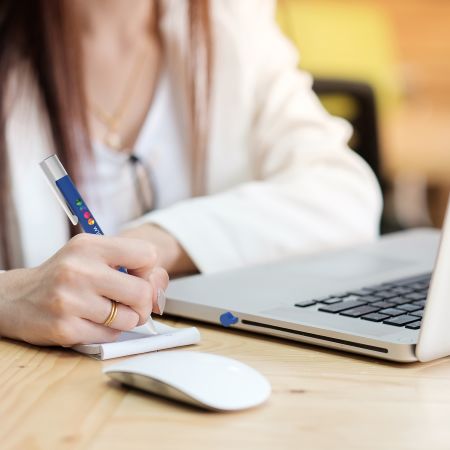 Get your uniquely designed Stockholm USB pen printed at Helloprint. It is both a pen and USB in one.